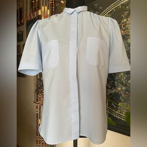 VTG Levi’s Button Up Collared Blouse! Baby Blue! M/L. Poly Blend.